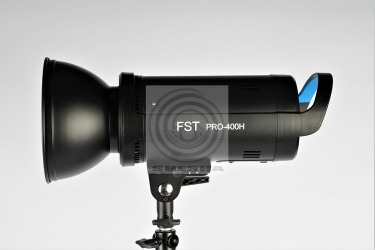 Комплект импульсного света FST PRO-400H Softbox Kit