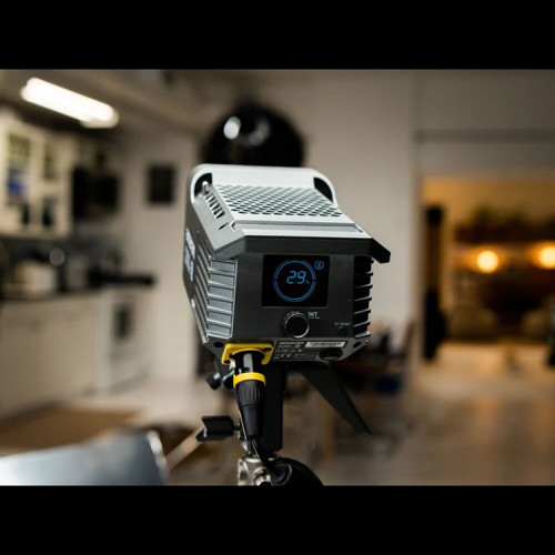 Осветитель amaran 200d S