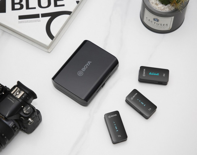 Boya BY-XM6-K2 Компактный двухканальный беспроводной микрофон с зарядным кейсом (Черный)