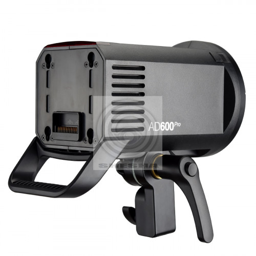 Вспышка аккумуляторная Godox Witstro AD600Pro с поддержкой TTL