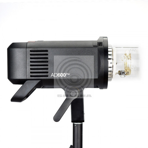 Вспышка аккумуляторная Godox Witstro AD600Pro с поддержкой TTL