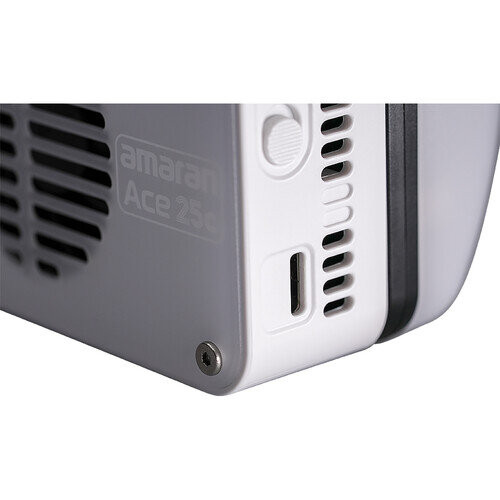 Осветитель amaran Ace 25c Белый
