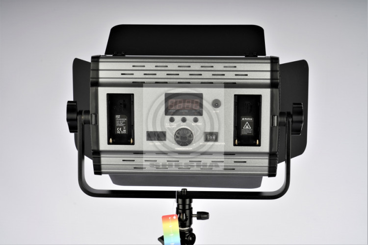 Светодиодная панель FST SFL-60RGB
