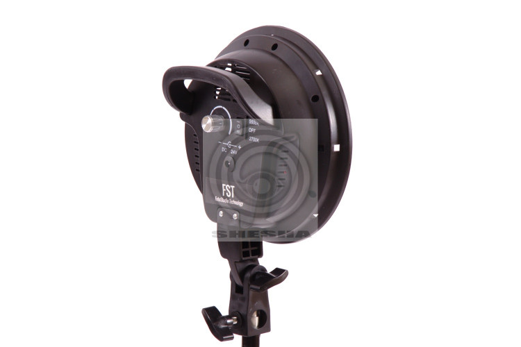 Комплект постоянного света FST LED-1682 Kit