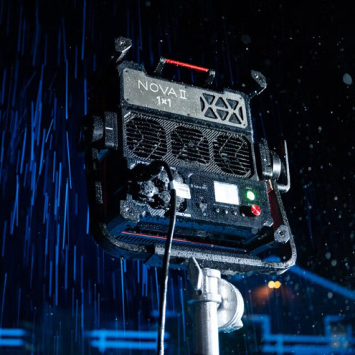 Осветитель Aputure NOVA II 1x1