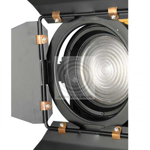 Осветитель светодиодный Fresnel 100 LED