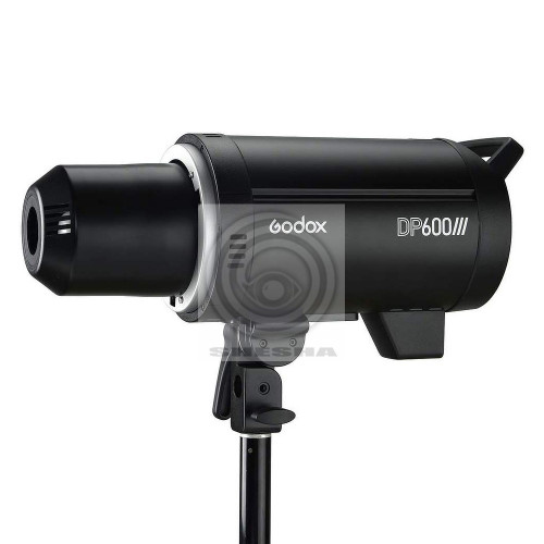 Вспышка студийная Godox DP600III