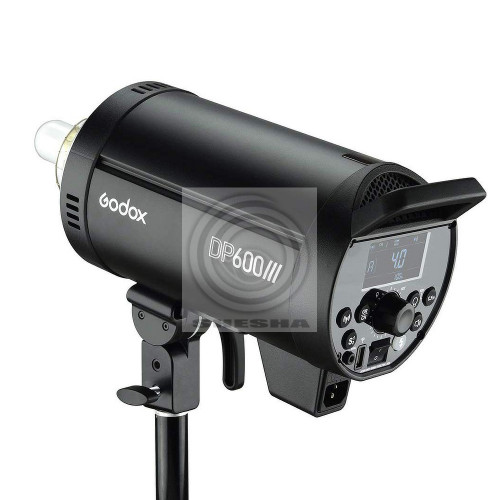 Вспышка студийная Godox DP600III