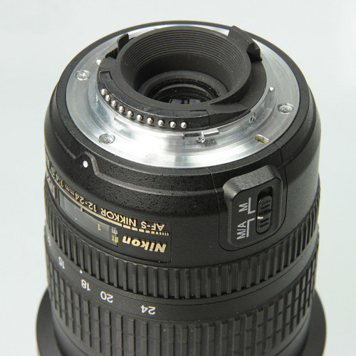 Объектив Nikon 12-24mm f/4G ED-IF AF-S DX Zoom-Nikkor
