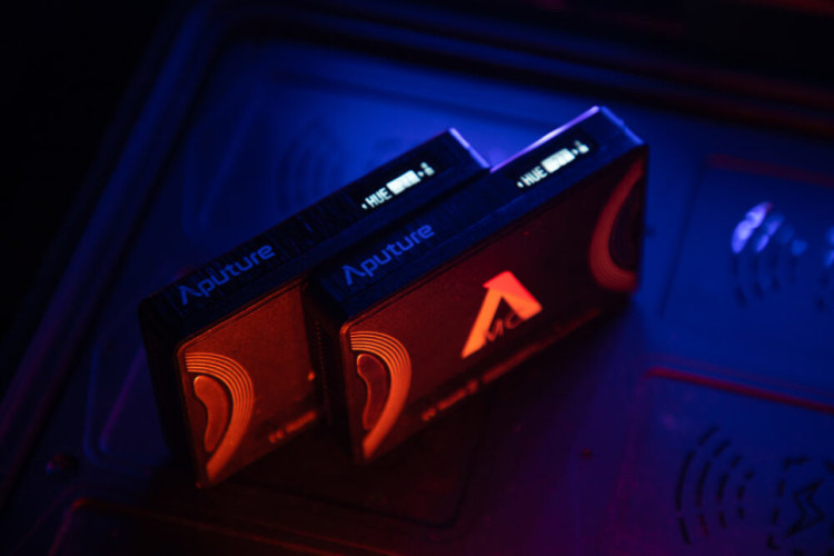 Комплект осветителей Aputure MC 12 Kit