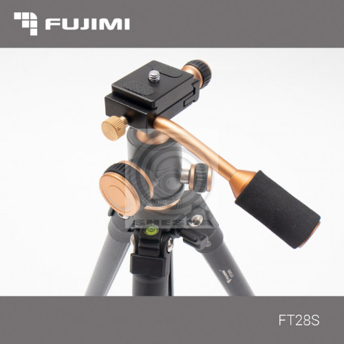 Fujimi FT28S Компактный штатив с шаровой головой (126 см)