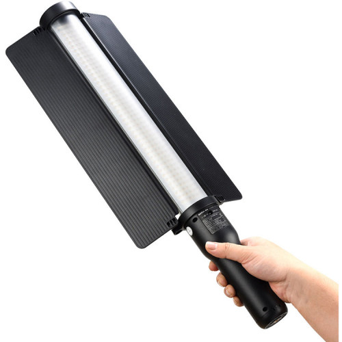 Осветитель Godox LC500