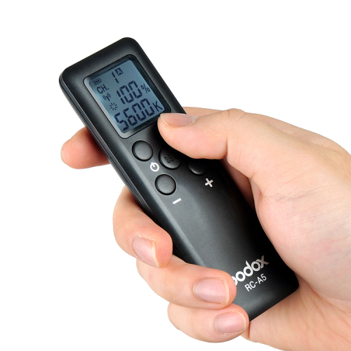 Осветитель Godox LC500