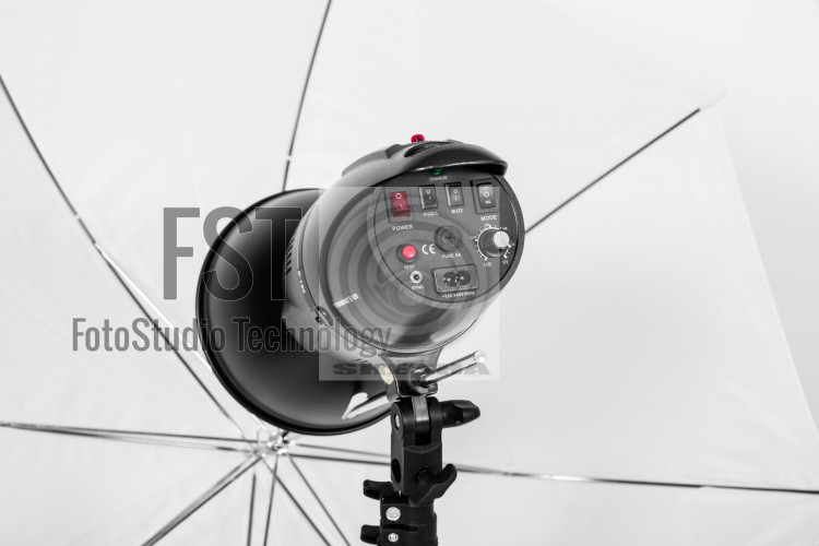 Комплект импульсного света FST E-180 Umbrella Kit