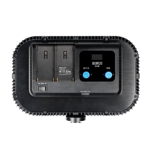 Осветитель Sirui E30B (Уцененный кат.А)