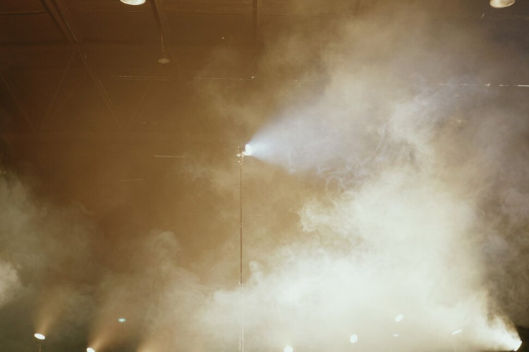 Осветитель Zhiyun MOLUS G300