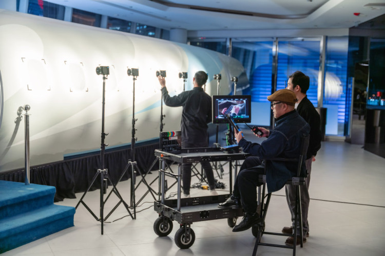 Осветитель Zhiyun MOLUS X100 Combo