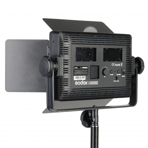 Осветитель светодиодный Godox LED500W студийный
