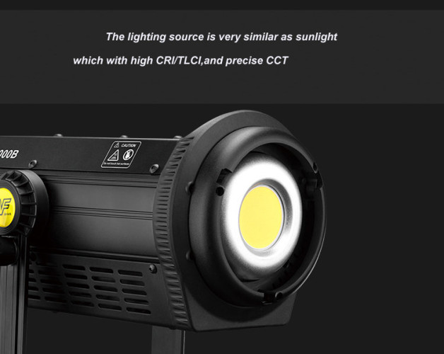 Осветитель NiceFoto AD-2000B