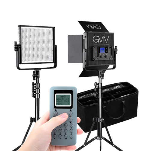 Комплект осветителей GVM 672S (2шт)