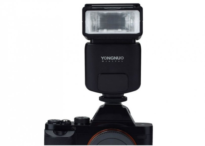 Фотовспышка Yongnuo YN320EX для Sony