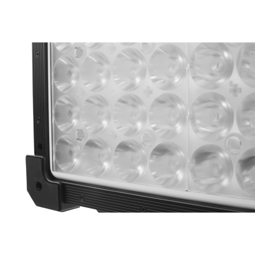 Осветитель Aputure NOVA 9° 2x1 Rolling Hard Case Kit