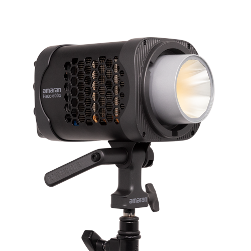 Осветитель amaran Halo 600x