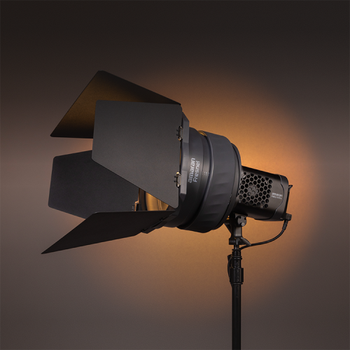 Осветитель amaran Halo 600x