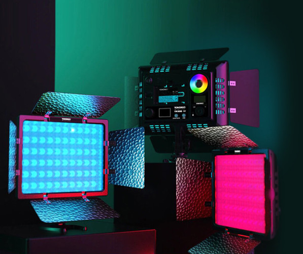 Осветитель YongNuo YN-300 IV RGB 5600K