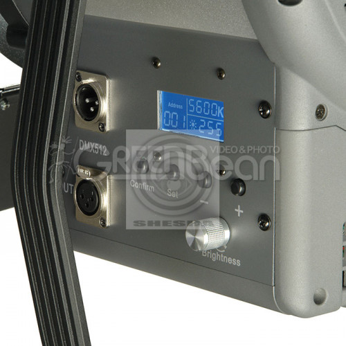 Осветитель студийный GreenBean Fresnel 200 LED X3 DMX