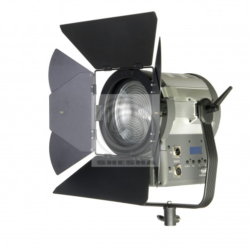Осветитель студийный GreenBean Fresnel 200 LED X3 DMX