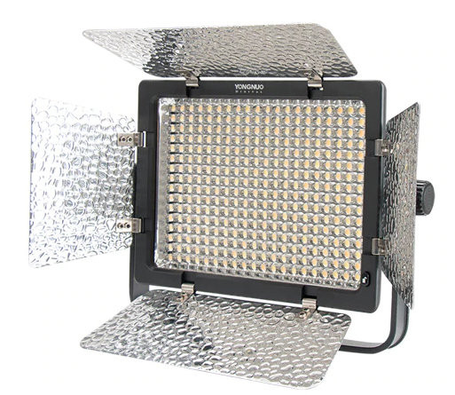 Осветитель YongNuo YN-320 (3200-5500K)