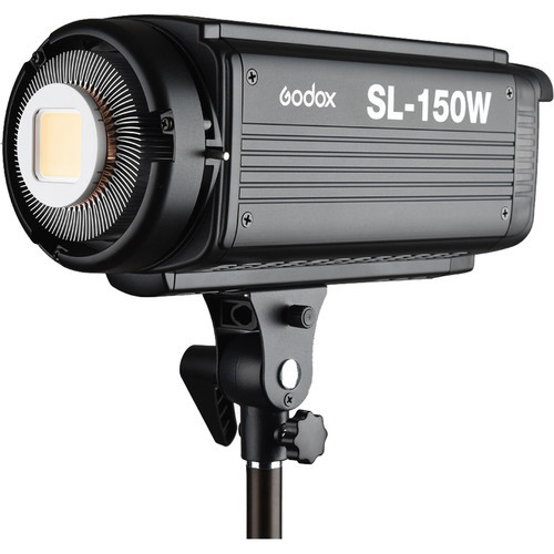 Осветитель светодиодный Godox SL-150W студийный