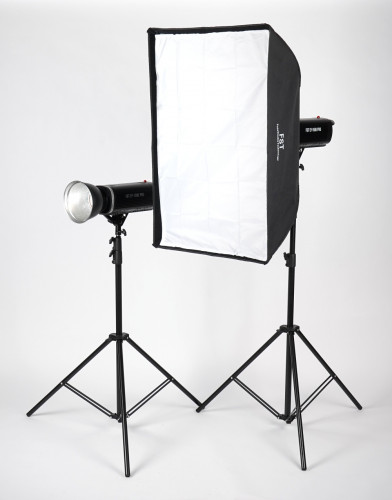 Комплект постоянного света FST EF-150B LED Softbox KIT,