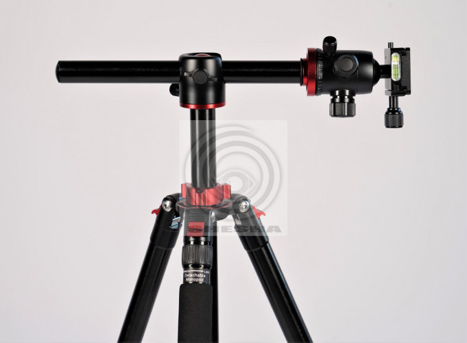 Алюминиевый 4-х секционный штатив с шаровой головкой FST PTA-2804B2