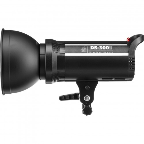 Grifon Вспышка студийная DS-300 II (300Дж+пилот:150Вт) байонет BOWENS