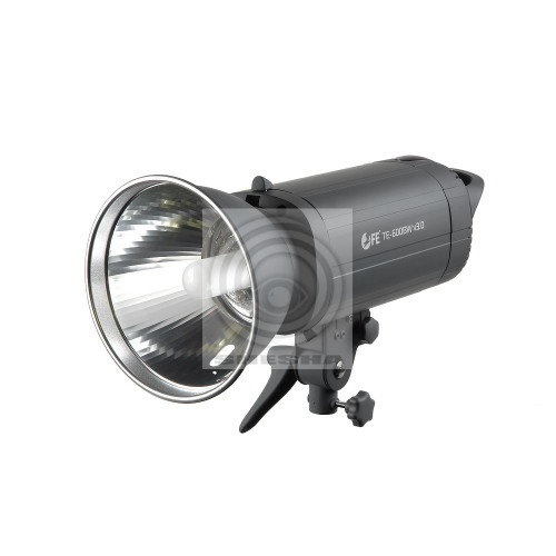 Вспышка Falcon Eyes TE-600BW v3.0 студийная