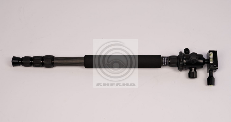 Карбоновый 4-х секционный штатив с шаровой головкой FST TC-2504B1