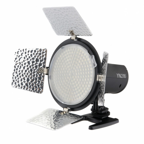 YongNuo YN216 5500К осветитель светодиодный на 216 светодиодов для фото и видеокамер