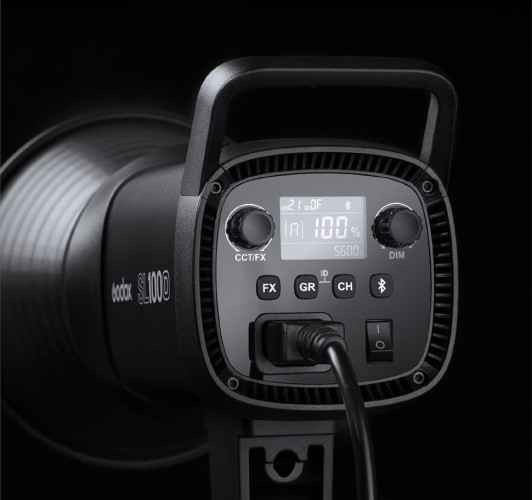 Осветитель Godox SL100D