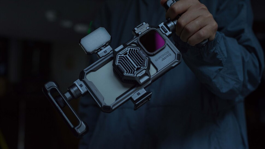 Чехол Tilta Khronos для iPhone 15 Pro Серый