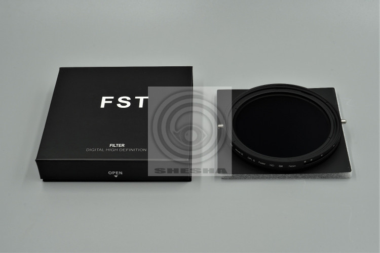 Нейтральный фильтр переменной плотности + поляризационный фильтр FST 77mm Nano-X CPL + Vari-ND 2-32