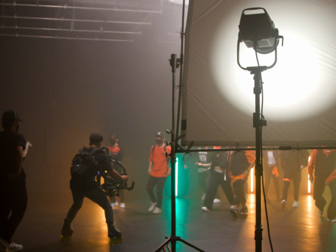 Осветитель Aputure LS 1200d Pro