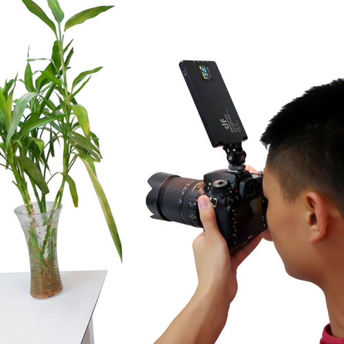 Осветитель DigitalFoto YY150 RGB (Уцененный кат.А)