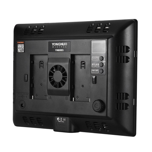 Осветитель YongNuo YN-600S 3200-5500K