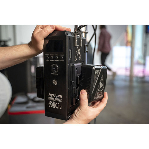 Осветитель Aputure LS 600d (V-mount)