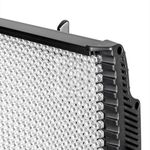Осветитель светодиодный Falcon Eyes FlatLight 900 LED