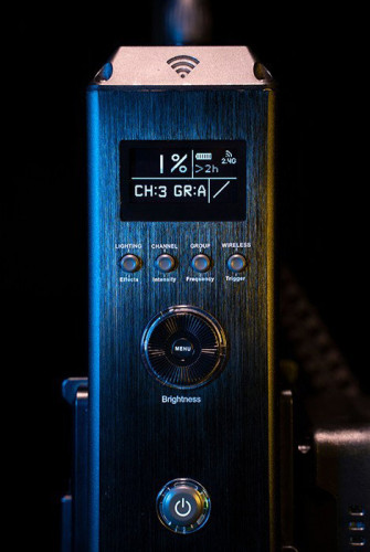 Осветитель Aputure LS-C300D II V-Mount