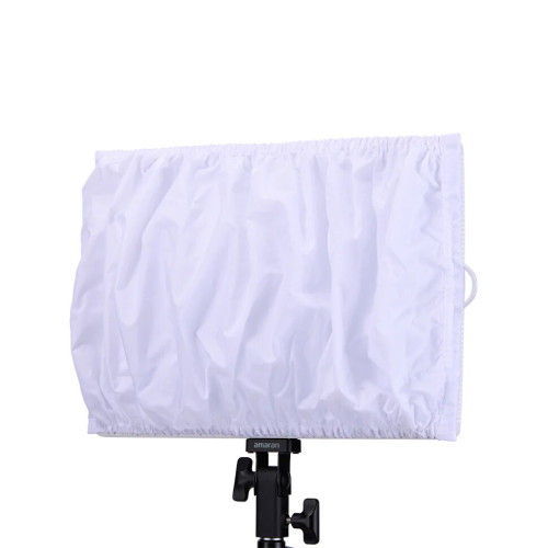 Осветитель amaran Pano 120c Kit Белый