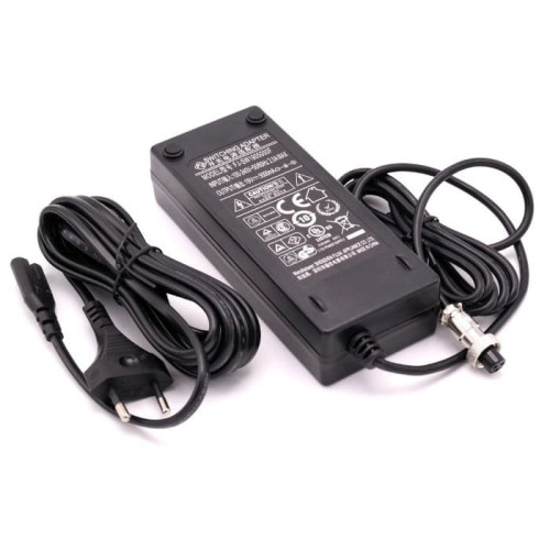 Сетевой адаптер YongNuo 19V6A EURO